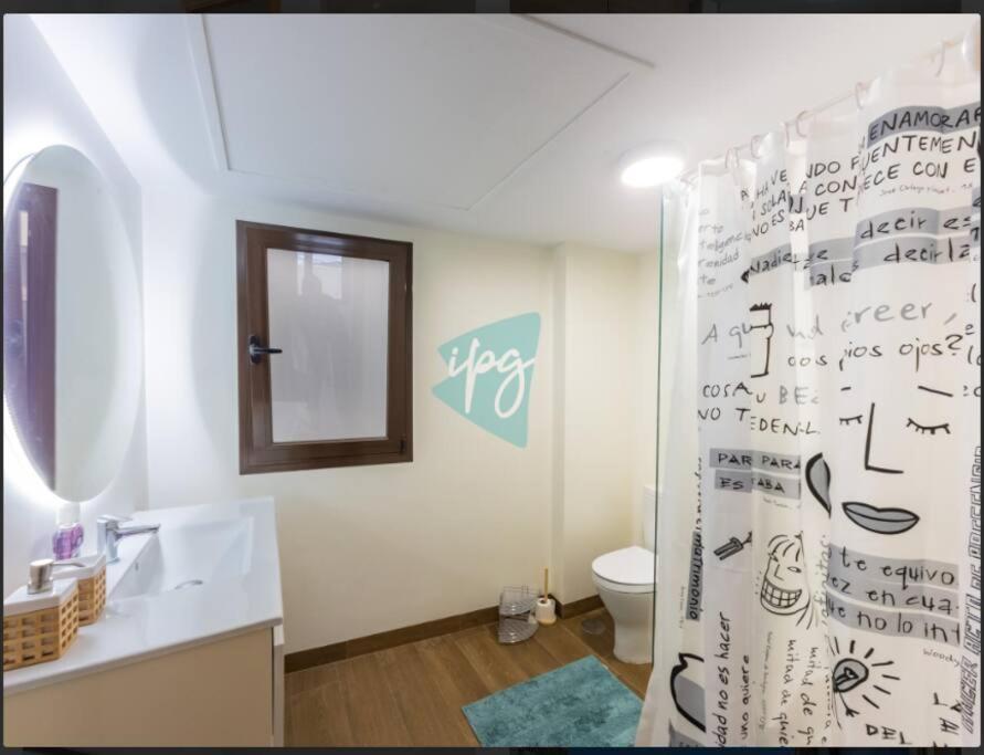 Beach Side Apartment -เอสเตโปนา ภายนอก รูปภาพ