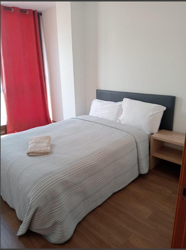 Beach Side Apartment -เอสเตโปนา ภายนอก รูปภาพ